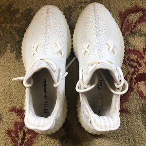 Yeezy Boost 350 V2 | Cream White | Triple white